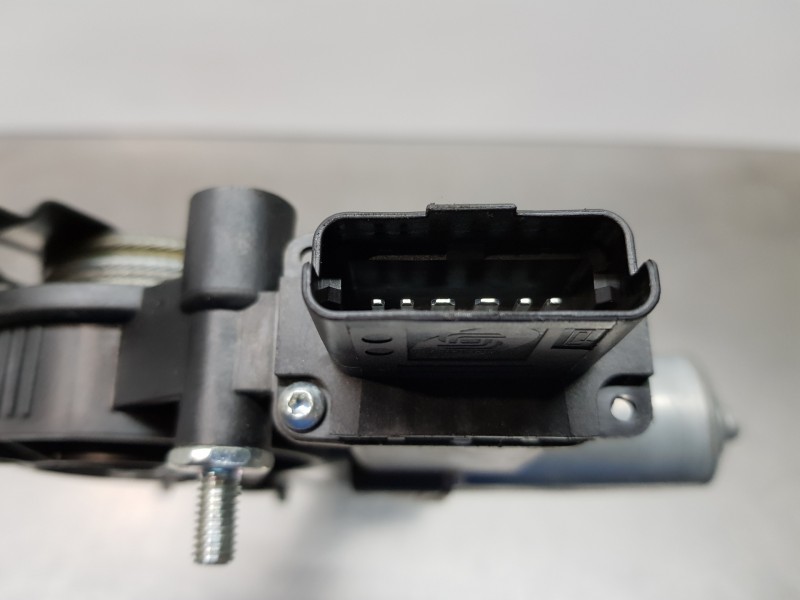 Recambio de elevalunas delantero derecho para citroen jumper kasten bluehdi referencia OEM IAM 1368921080 1685323380  Recambio de elevalunas delantero derecho para citroen jumper kasten bluehdi referencia OEM IAM 1368921080 1685323380