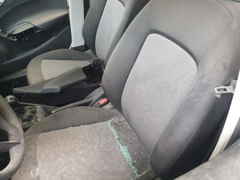 seat ibiza (6p1) del año 2015