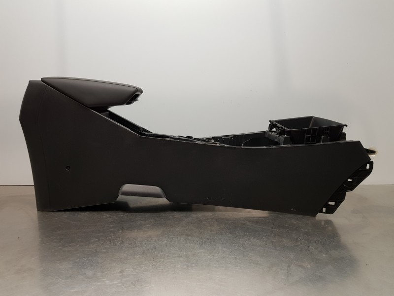 Recambio de apoyabrazos central para kia niro concept referencia OEM IAM 84660AT000CCV 84611AT000CCV 