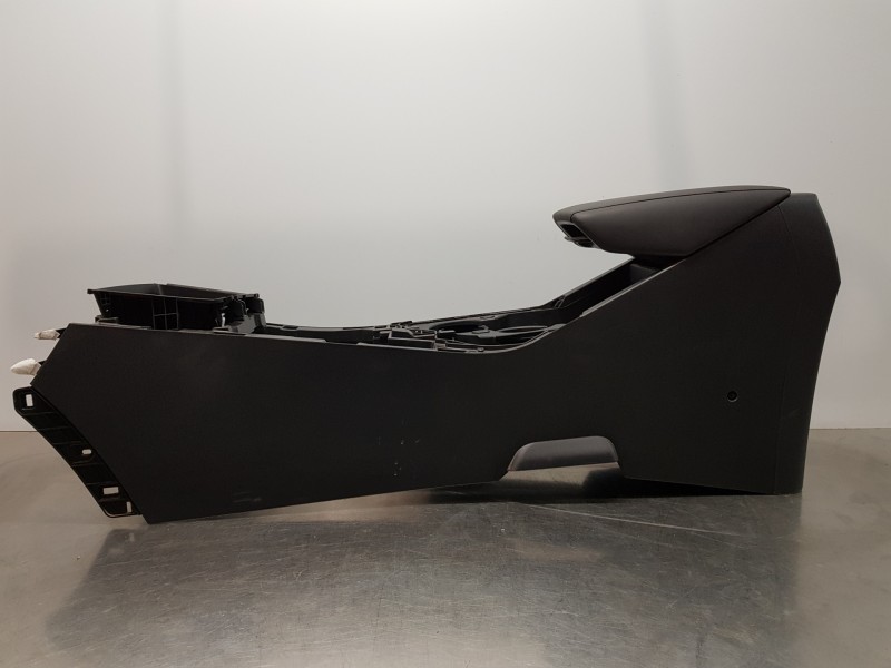 Recambio de apoyabrazos central para kia niro concept referencia OEM IAM 84660AT000CCV 84611AT000CCV 