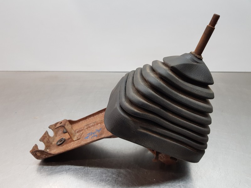 Recambio de palanca cambio para renault maxity 130 dxi referencia OEM IAM 7485115795  