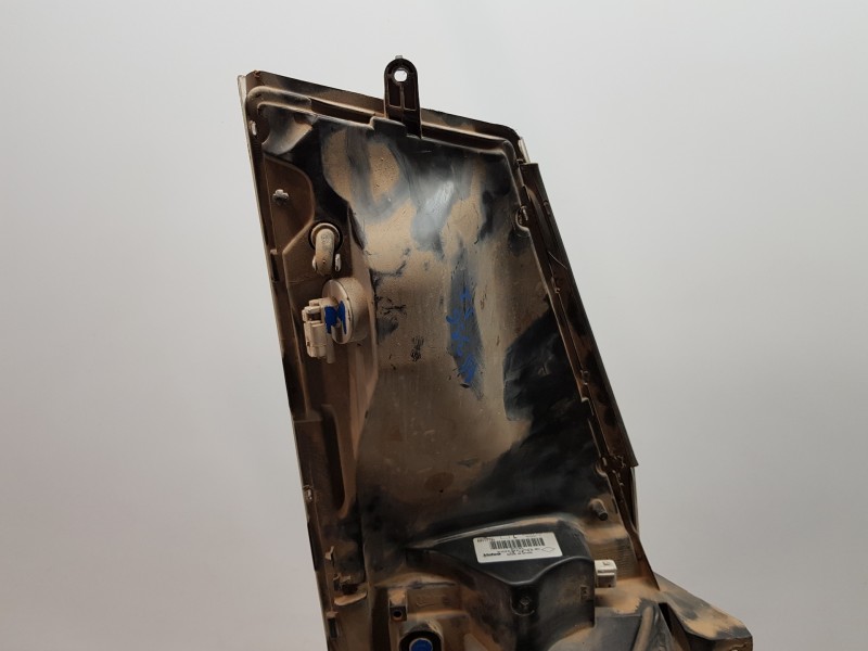 Recambio de faro izquierdo para renault maxity 130 dxi referencia OEM IAM 26060MB40A 89317191 7485152481