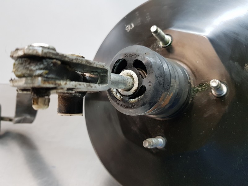 Recambio de servofreno para renault maxity 130 dxi referencia OEM IAM 5001874723 46007MB60B 0204051546