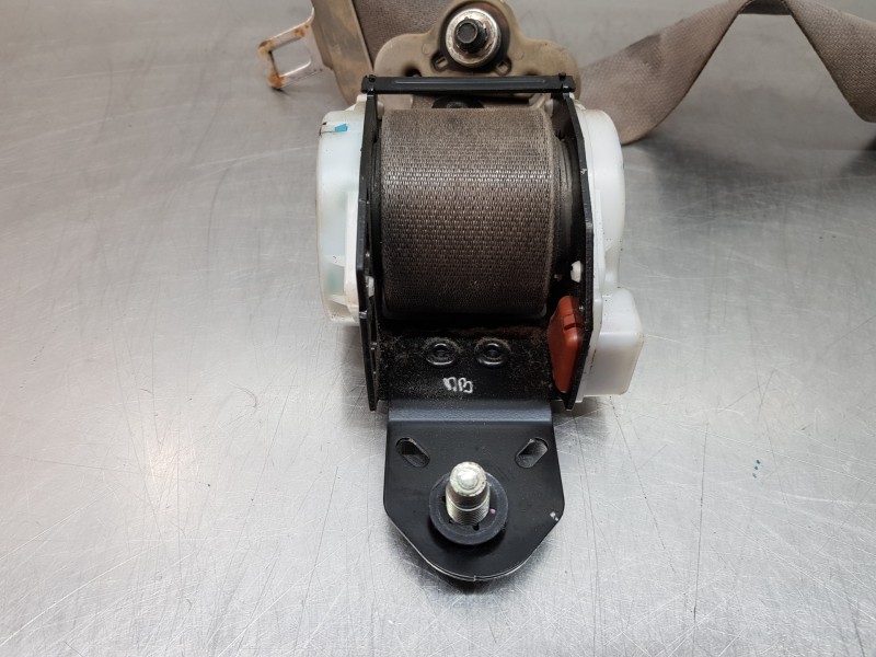 Recambio de cinturon seguridad delantero izquierdo para renault maxity 130 dxi referencia OEM IAM 7485125645 TKAH2EG417 