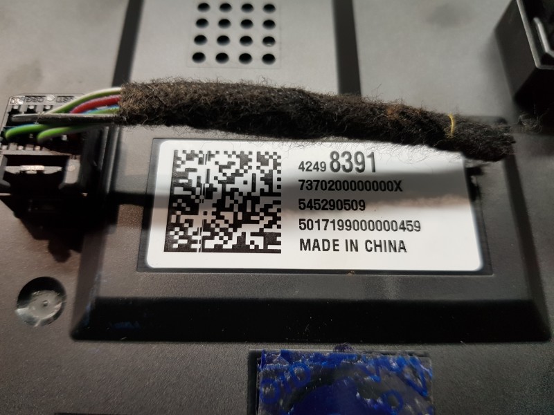 Recambio de pantalla multifuncion para opel mokka x selective referencia OEM IAM 42498391 545290509  Recambio de pantalla multifuncion para opel mokka x selective referencia OEM IAM 42498391 545290509