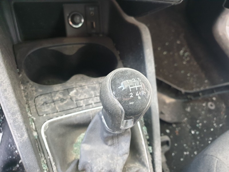 seat ibiza (6p1) del año 2015