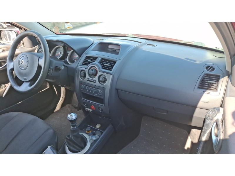 renault megane ii berlina 3p del año 2003