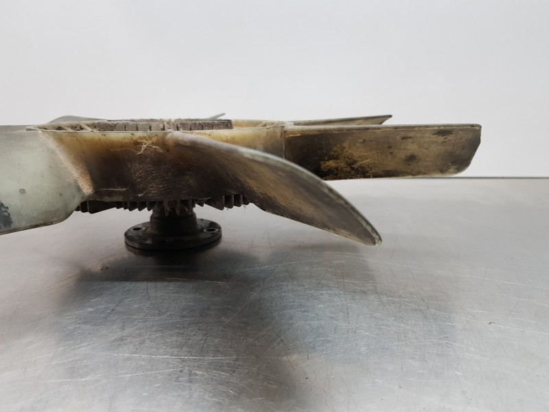 Recambio de ventilador viscoso motor para renault maxity 130 dxi referencia OEM IAM 5001870188 5001870183 