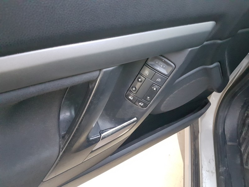 opel vectra c berlina del año 2002