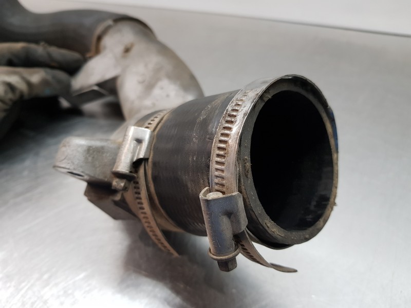 Recambio de tubo presion turbocompresor para renault maxity 130 dxi referencia OEM IAM 5001869685  