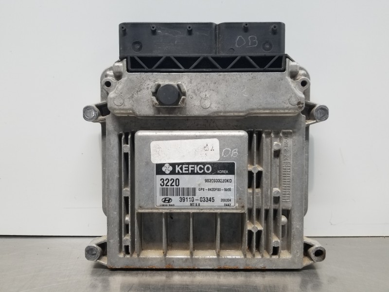 Recambio de centralita motor uce para hyundai i20 classic referencia OEM IAM 3911003345  