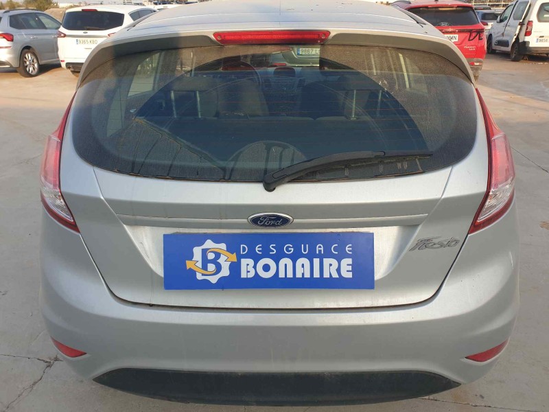 ford fiesta (ccn) del año 2015