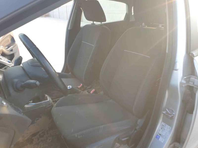 ford fiesta (ccn) del año 2015