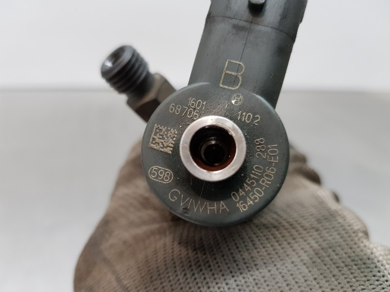 Recambio de inyector para honda civic berlina 5 (fk) hatchback referencia OEM IAM 16450R06E01 0445110288 