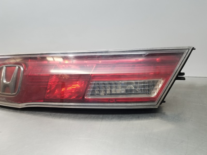 Recambio de piloto trasero central para honda civic berlina 5 (fk) hatchback referencia OEM IAM 33701SMGG04  