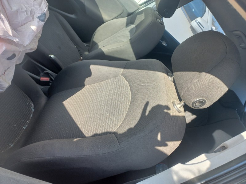 opel corsa e del año 2016