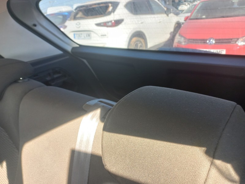 opel corsa e del año 2016