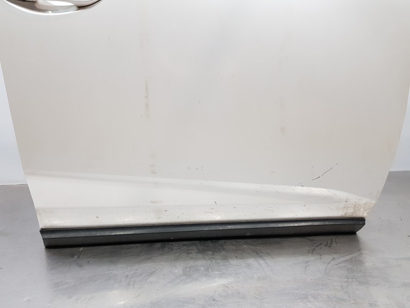 Recambio de puerta delantera derecha para lexus nx essence referencia OEM IAM 6700178030  