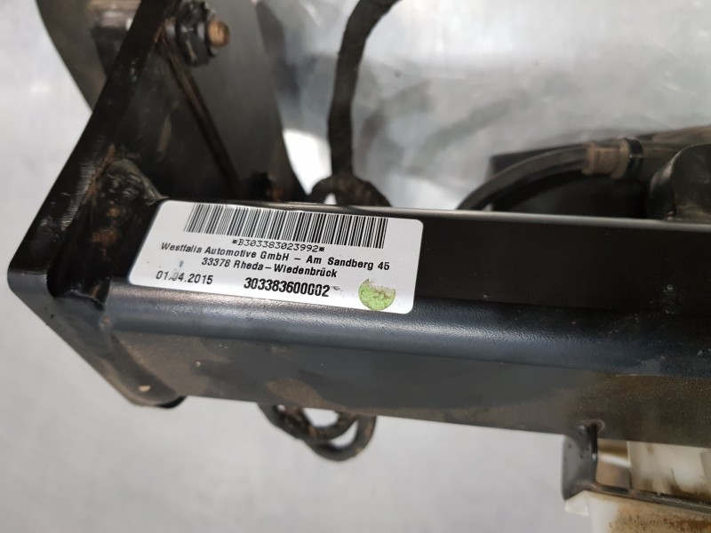 Recambio de enganche remolque para bmw serie 4 gran coupe (f36) x drive referencia OEM IAM 71606883983 303383600002 
