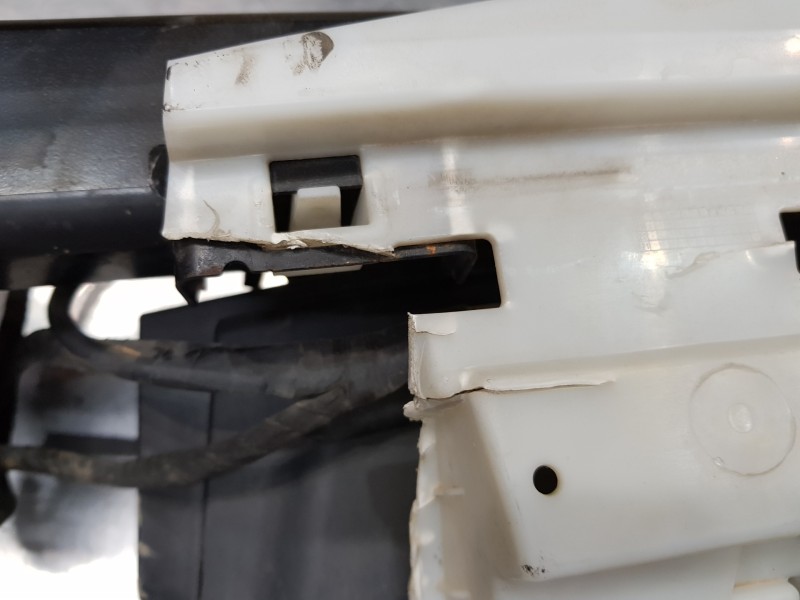 Recambio de enganche remolque para bmw serie 4 gran coupe (f36) x drive referencia OEM IAM 71606883983 303383600002 