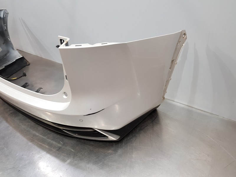 Recambio de paragolpes trasero para lexus nx essence referencia OEM IAM 5215978908 5216978050 