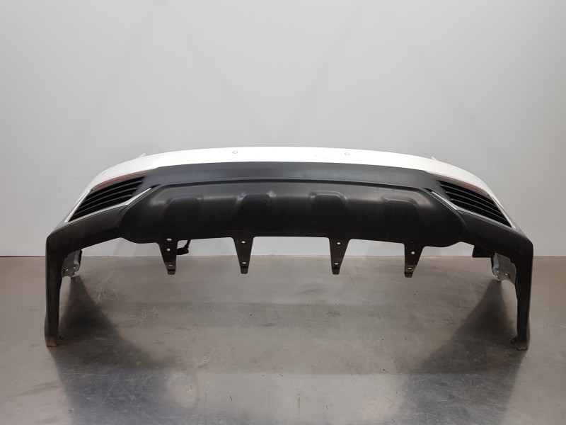 Recambio de paragolpes trasero para lexus nx essence referencia OEM IAM 5215978908 5216978050 