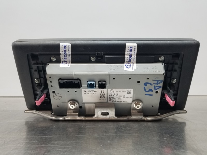 Recambio de pantalla multifuncion para lexus nx essence referencia OEM IAM 8611078040  