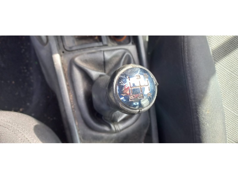 peugeot 207 del año 2008