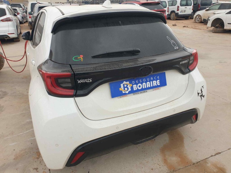 toyota yaris del año 2022