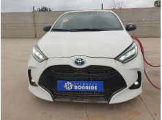 Recambio de morro completo para toyota yaris hybrid referencia OEM IAM 521190U947 53102K0020 81150K0080