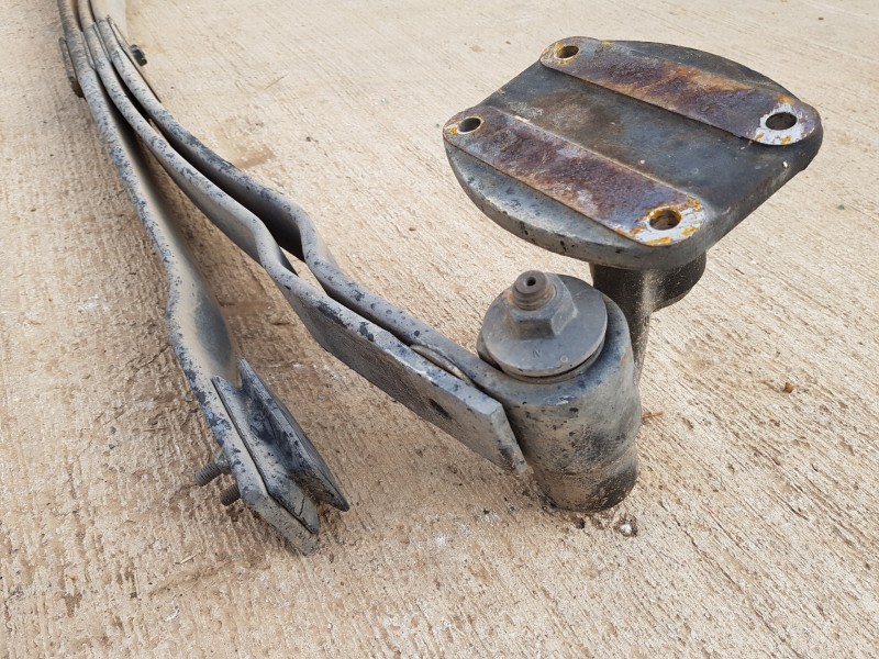 Recambio de ballesta trasera para nissan cabstar 01.04  tl 100.35 referencia OEM IAM 55200F3901 7485143192 552069X200 Recambio de ballesta trasera para nissan cabstar 01.04  tl 100.35 referencia OEM IAM 55200F3901 7485143192 552069X200