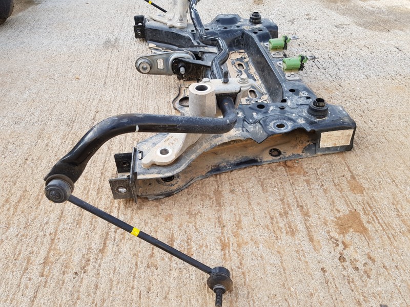 Recambio de puente delantero para renault megane iv berlina 5p fastback referencia OEM IAM 544013074R 546118564R  Recambio de puente delantero para renault megane iv berlina 5p fastback referencia OEM IAM 544013074R 546118564R