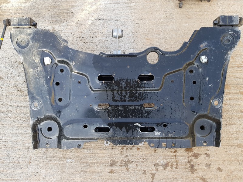 Recambio de puente delantero para renault megane iv berlina 5p fastback referencia OEM IAM 544013074R 546118564R  Recambio de puente delantero para renault megane iv berlina 5p fastback referencia OEM IAM 544013074R 546118564R