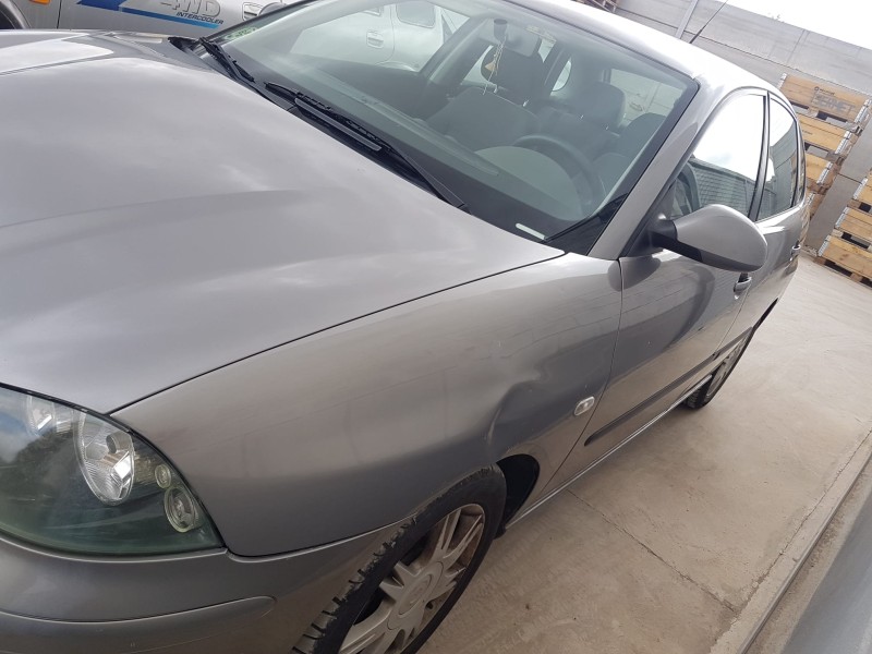 seat ibiza (6l1) del año 2003