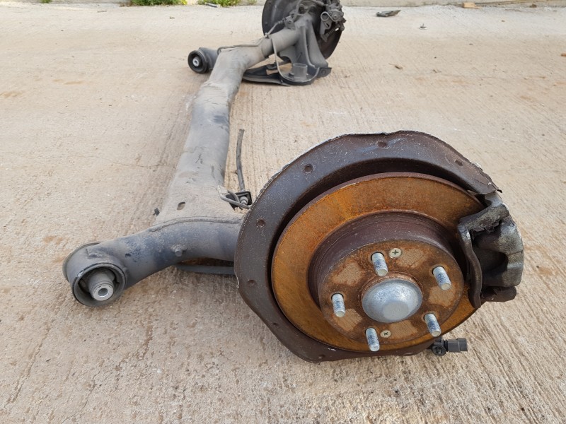 Recambio de puente trasero para honda civic berlina 5 (fk) hatchback referencia OEM IAM 42100SMGE05   Recambio de puente trasero para honda civic berlina 5 (fk) hatchback referencia OEM IAM 42100SMGE05