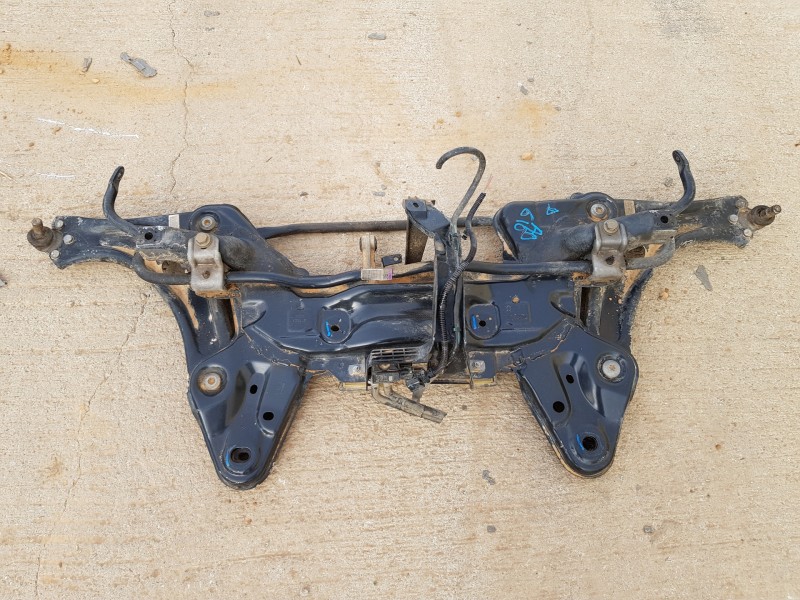 Recambio de puente delantero para peugeot 208 bluehdi referencia OEM IAM 9808011780   Recambio de puente delantero para peugeot 208 bluehdi referencia OEM IAM 9808011780