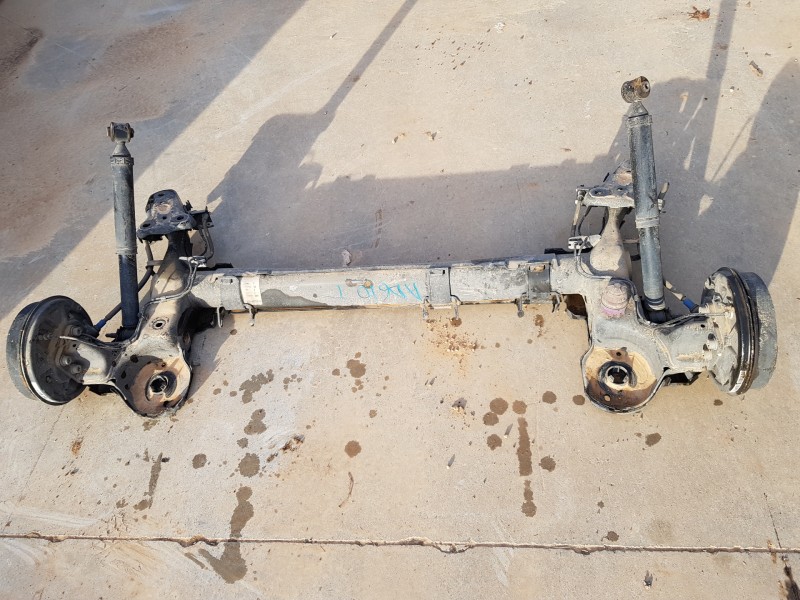 Recambio de puente trasero para peugeot 208 bluehdi referencia OEM IAM 1607197180   Recambio de puente trasero para peugeot 208 bluehdi referencia OEM IAM 1607197180