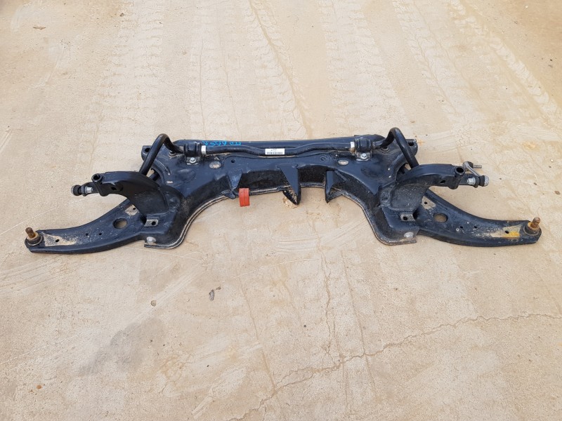 Recambio de puente delantero para ford fiesta (ce1) ecoboost active referencia OEM IAM 2482224 H1BC5482AC 2262876