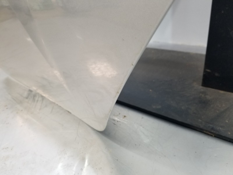 Recambio de puerta trasera izquierda para toyota yaris hybrid referencia OEM IAM 67004K0060  