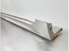 Recambio de faldon lateral para toyota yaris hybrid referencia OEM IAM 75852K0901 75860K0080  2