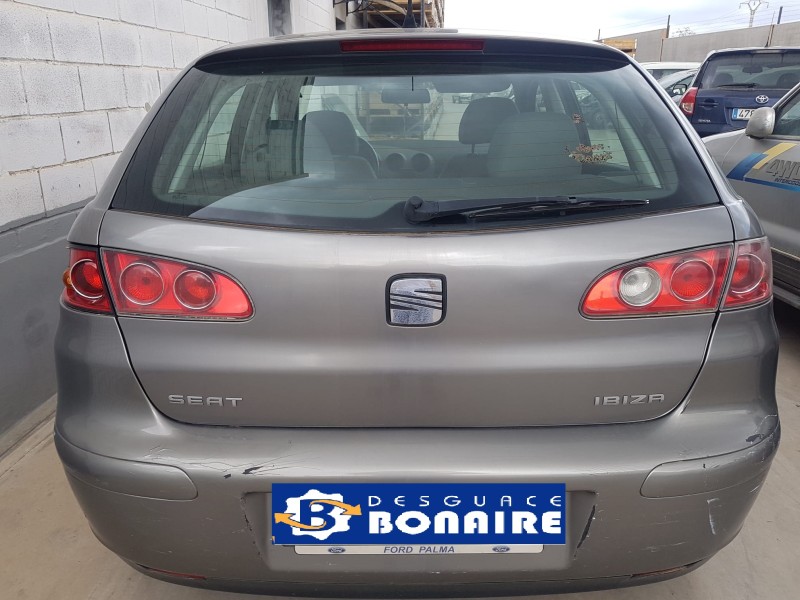 seat ibiza (6l1) del año 2003
