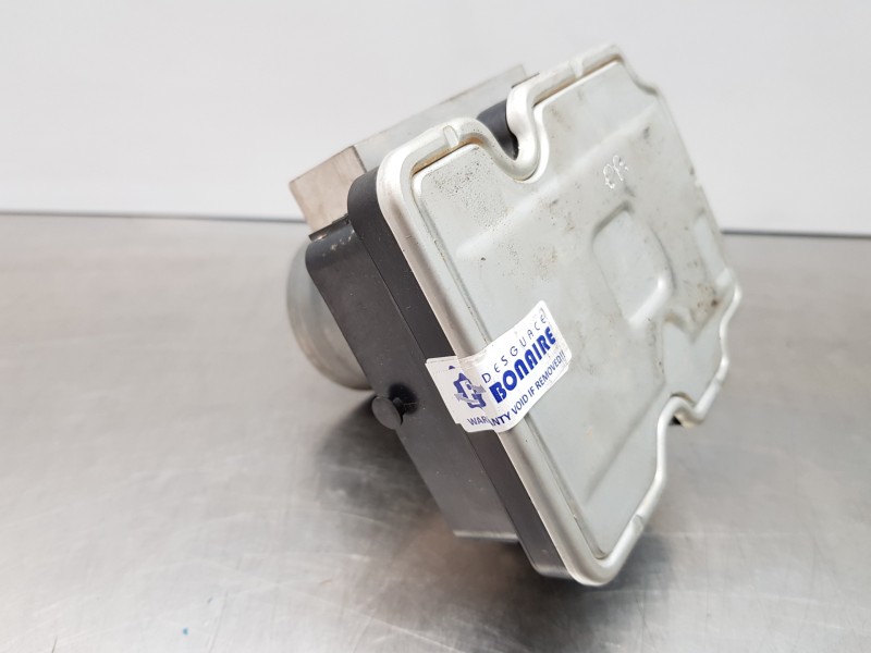 Recambio de abs para toyota yaris hybrid referencia OEM IAM 44540K0140 0265957020 0265291674