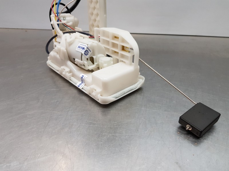 Recambio de aforador para toyota yaris hybrid referencia OEM IAM 77020K0080  