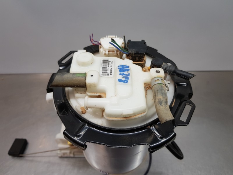 Recambio de aforador para toyota yaris hybrid referencia OEM IAM 77020K0080  