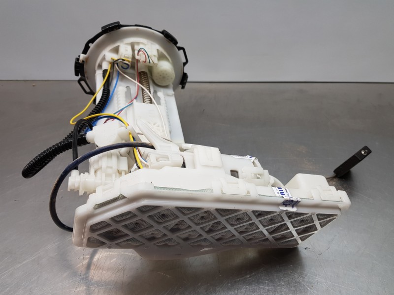 Recambio de aforador para toyota yaris hybrid referencia OEM IAM 77020K0080  