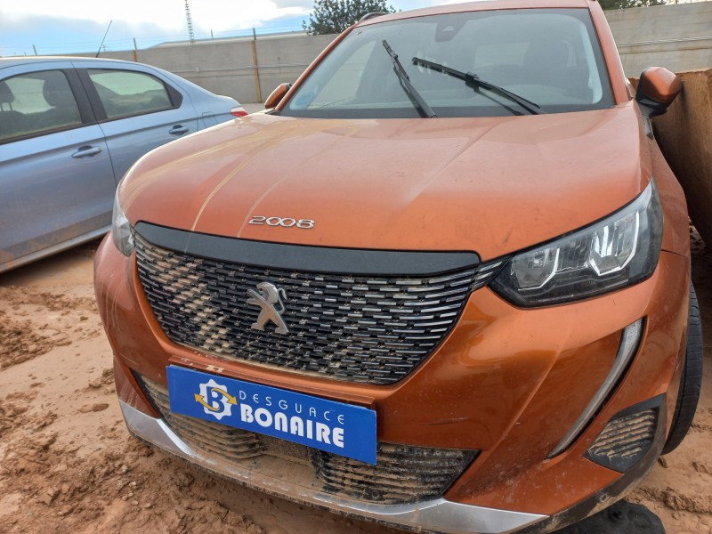 peugeot 2008 (p2) del año 2020