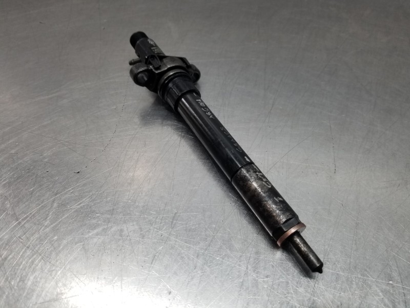 Recambio de inyector para citroen c5 station wagon break referencia OEM IAM 9688438580 EJBR06001D 