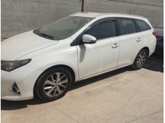 toyota auris touring sports (e18) del año 2013 2