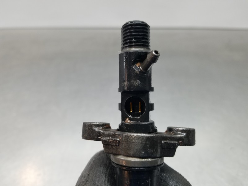 Recambio de inyector para citroen c5 station wagon break referencia OEM IAM 9688438580 EJBR06001D 