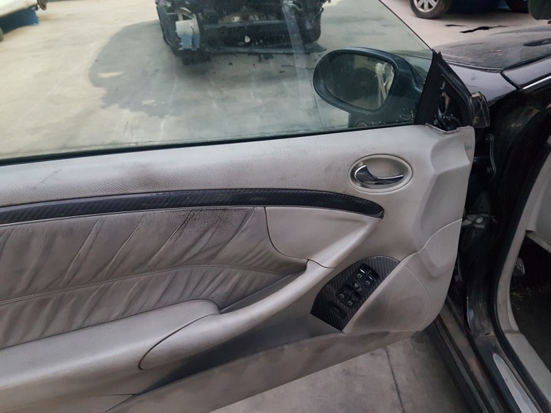 mercedes clase clk (w209) coupe del año 2006